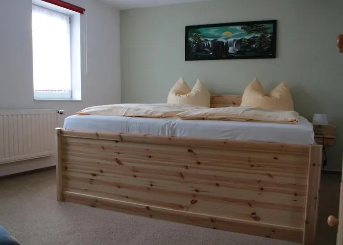 Gruene Tanne Apartman *